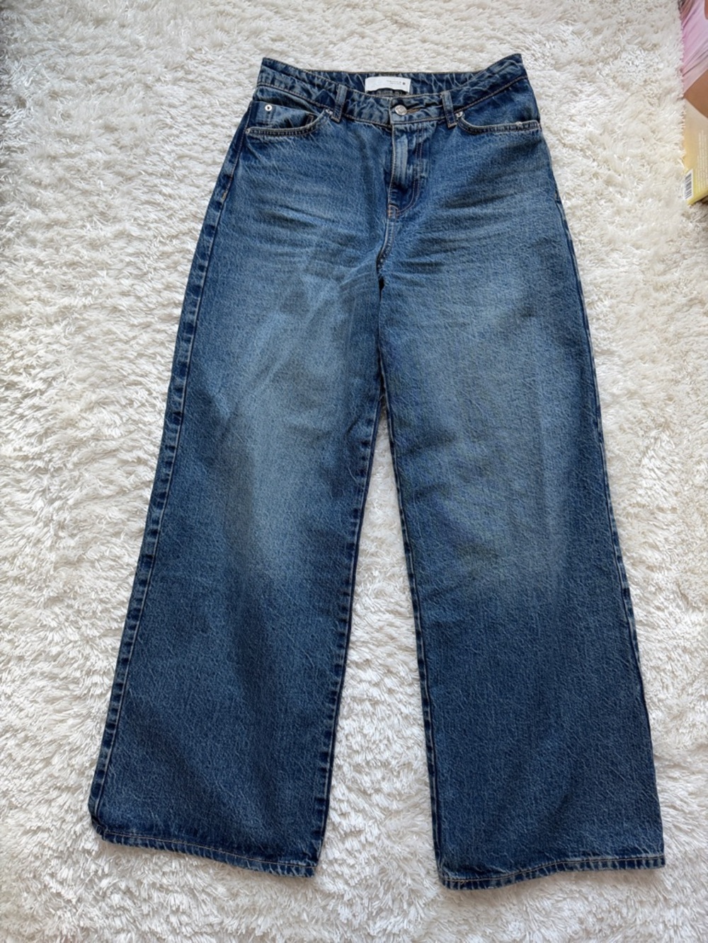 Zara Wide-Leg Jeans in Dark Blue Wash
